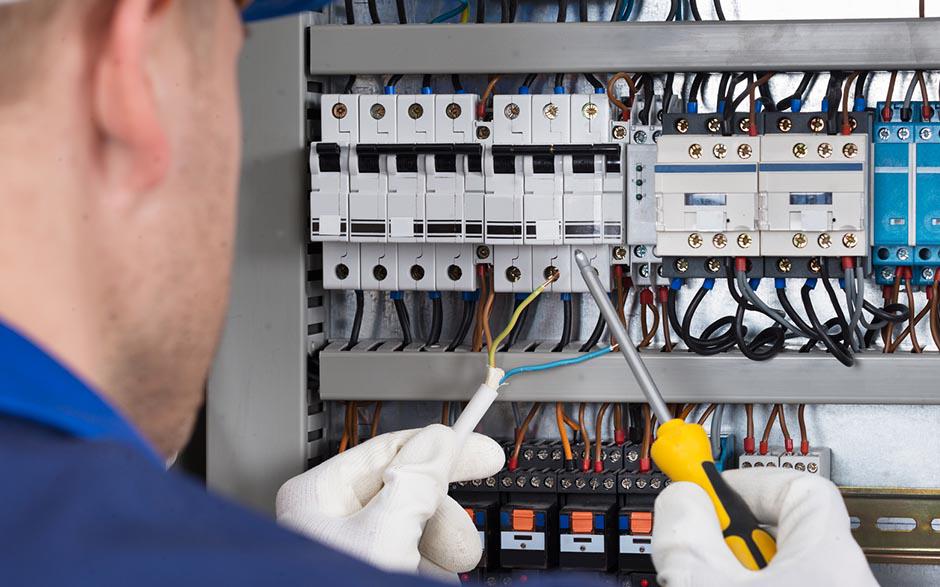 recherche électricien bâtiment Clichy