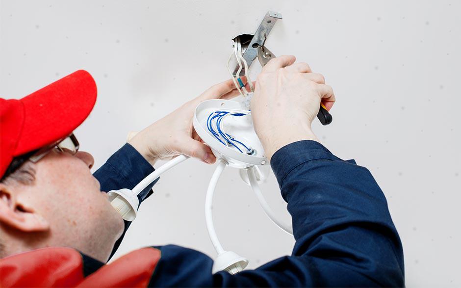 recherche électricien bâtiment Clichy